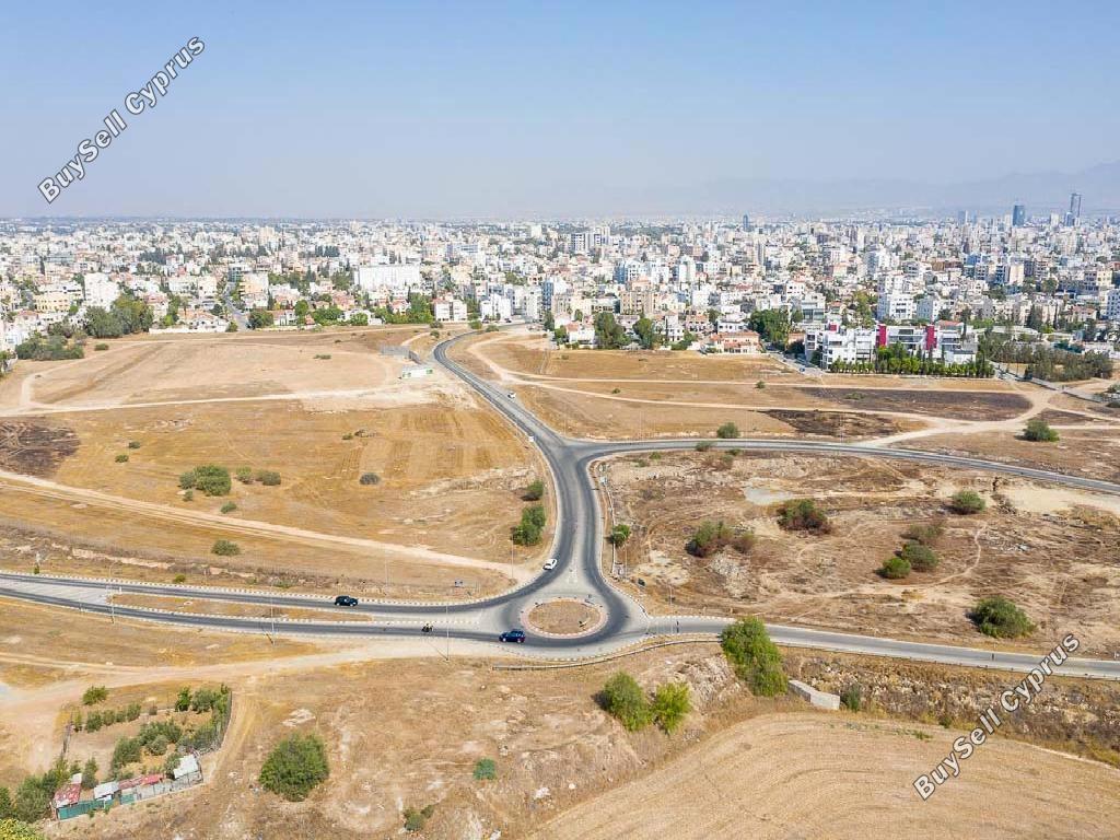 37,588 SQM Commercial Land for sale in Strovolos, Nicosia: https://www.buysellcyprus.com/property-for-sale/nicosia/strovolos/land-for-sale-strovolos-nicosia-1796552.html (www.buysellcyprus.com)