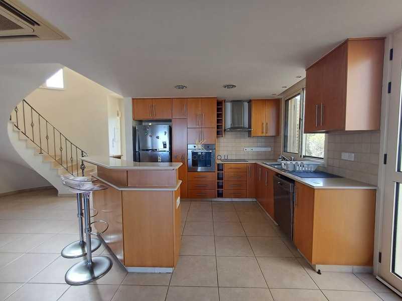 3-bedroom detached house for sale: https://www.bazaraki.com/adv/5791865_3-bedroom-detached-house-for-sale (www.bazaraki.com)