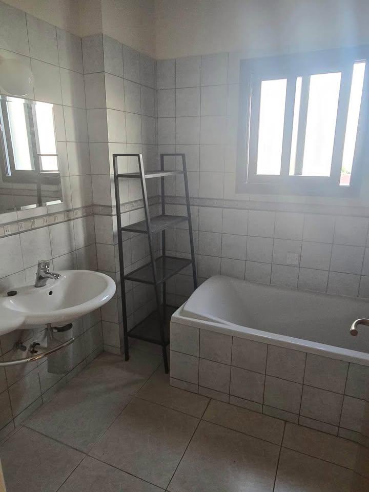 Amazing house for rent: https://www.facebook.com/marketplace/item/1890215501792125 (www.facebook.com)