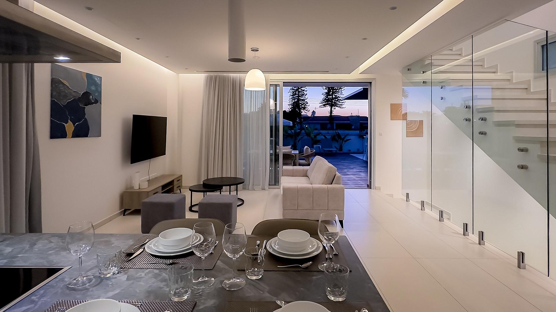 New 4-bedroom villa in Famagusta № 152536: https://dom.com.cy/en/catalog/sale/152536/ (dom.com.cy)