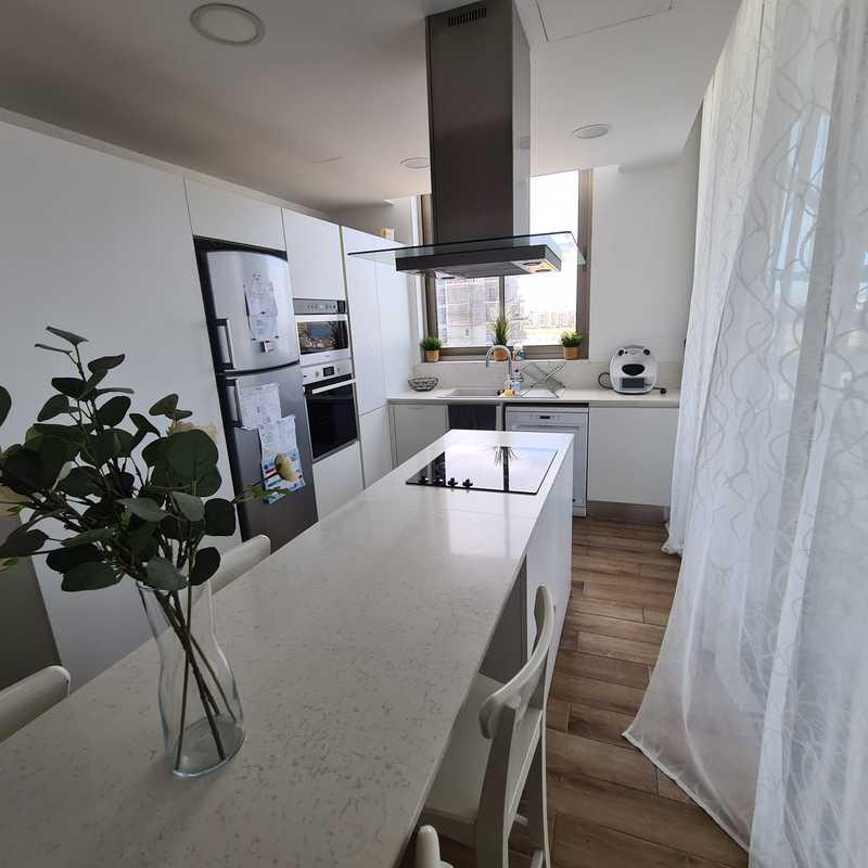 2-bedroom penthouse to rent: https://www.bazaraki.com/adv/5767445_2-bedroom-penthouse-to-rent (www.bazaraki.com)
