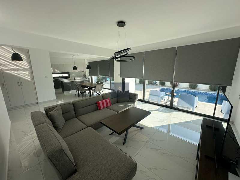 4-bedroom detached house to rent: https://www.bazaraki.com/adv/5791321_4-bedroom-detached-house-to-rent (www.bazaraki.com)