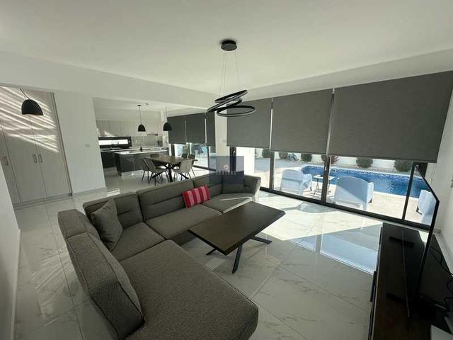 4-bedroom detached house to rent: https://www.bazaraki.com/adv/5791321_4-bedroom-detached-house-to-rent (www.bazaraki.com)