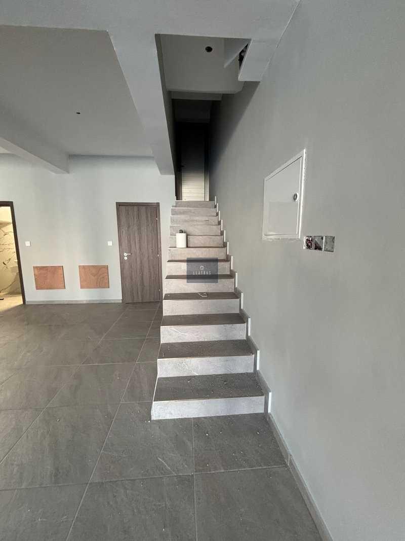 Office in tombs of the kings: https://www.bazaraki.com/adv/5788775_office-in-tombs-of-the-kings (www.bazaraki.com)