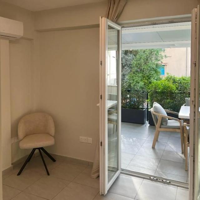 2-bedroom flat in Nicosia №152090: https://dom.com.cy/en/catalog/rent/152090/ (dom.com.cy)