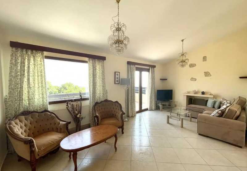 4-bedroom villa to rent: https://www.bazaraki.com/adv/5796415_4-bedroom-villa-to-rent (www.bazaraki.com)