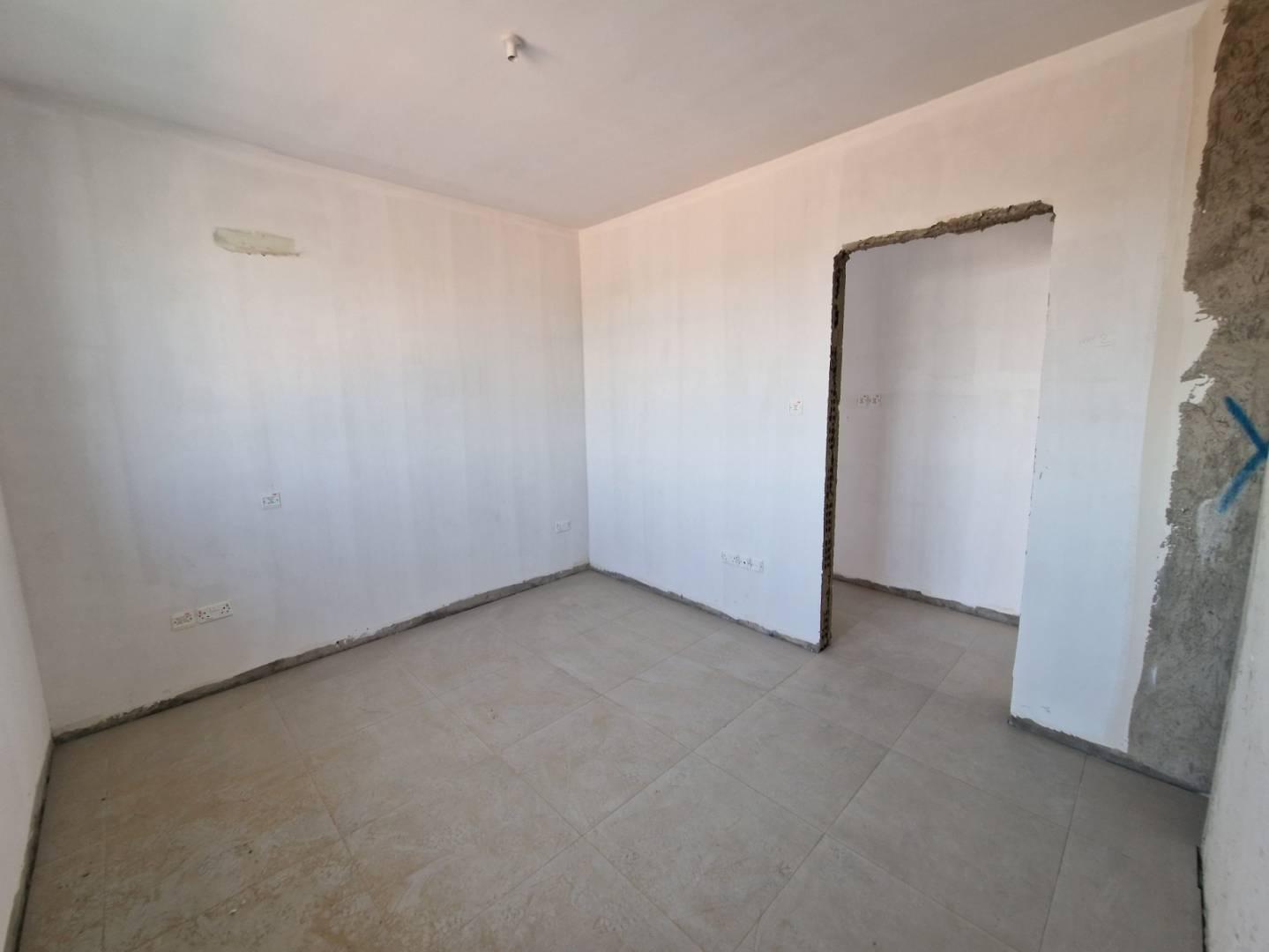 New 3-bedroom penthouse in Larnaca № 153917: https://dom.com.cy/en/catalog/sale/153917/ (dom.com.cy)
