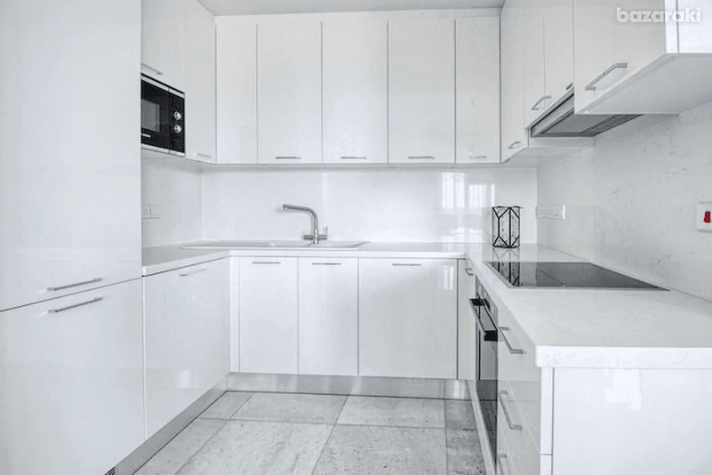 3-bedroom penthouse for sale: https://www.bazaraki.com/adv/5786820_3-bedroom-penthouse-for-sale (www.bazaraki.com)