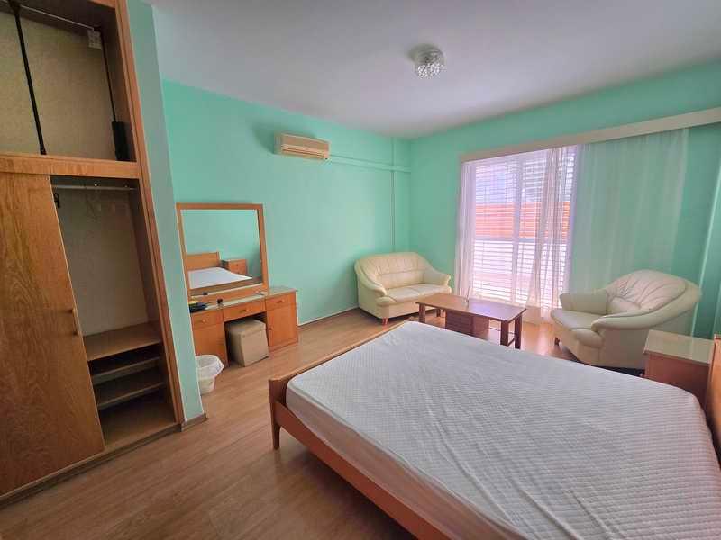 2-bedroom apartment to rent: https://www.bazaraki.com/adv/5787172_2-bedroom-apartment-to-rent (www.bazaraki.com)