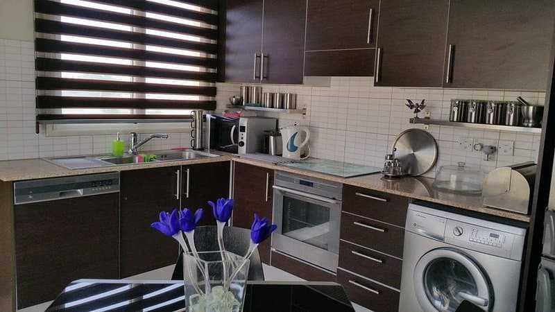 2-bedroom penthouse to rent: https://www.bazaraki.com/adv/5762270_2-bedroom-penthouse-to-rent (www.bazaraki.com)
