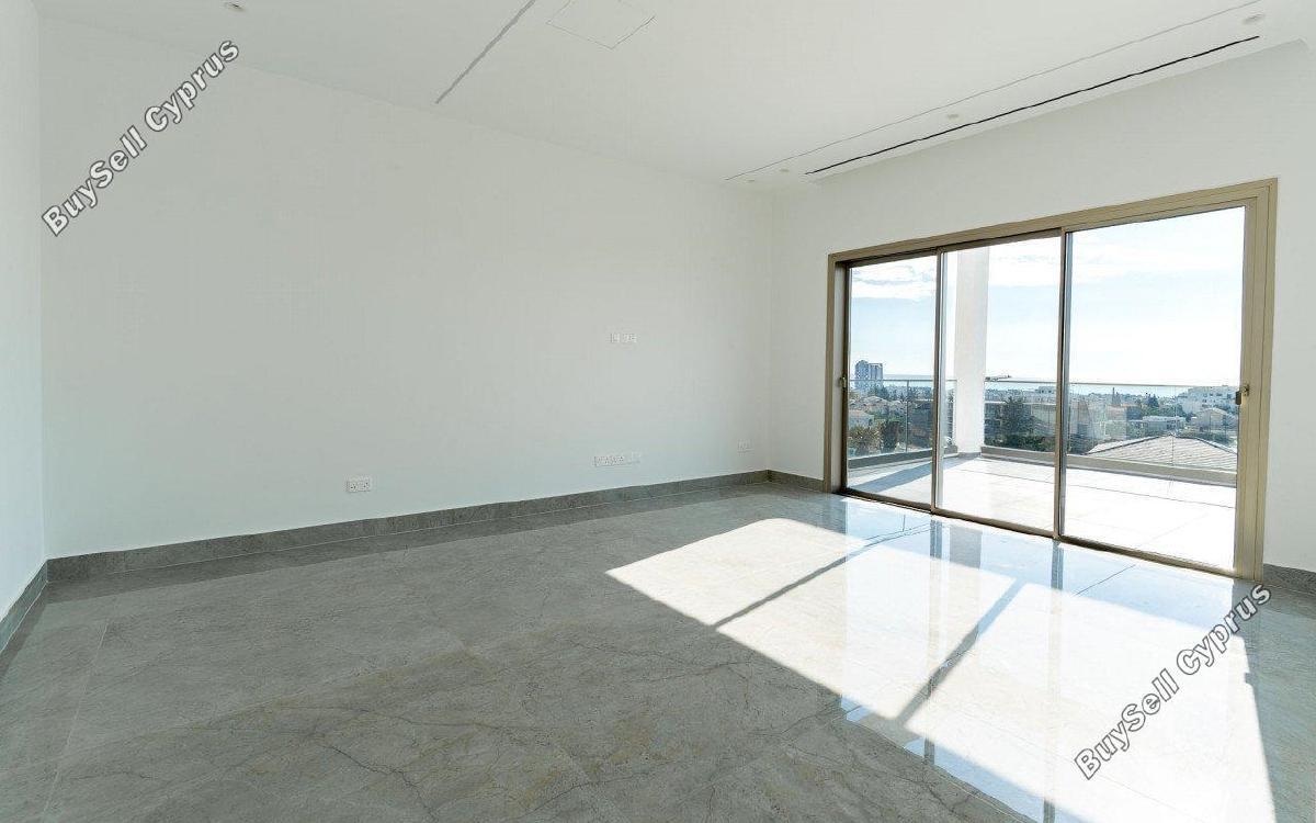 6 Bedroom Detached house to rent in Germasogeia, Limassol: https://www.buysellcyprus.com/property-for-rent/limassol/germasogeia/6-bed-detached-house-to-rent-germasogeia-limassol-1795555.html (www.buysellcyprus.com)