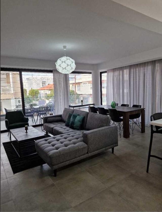 2-bedroom apartment to rent: https://www.bazaraki.com/adv/5787271_2-bedroom-apartment-to-rent (www.bazaraki.com)