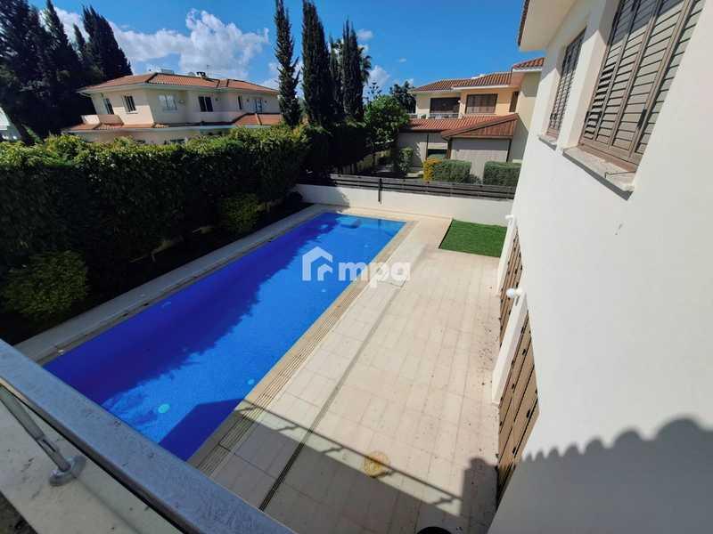  3-bedroom detached house to rent: https://www.bazaraki.com/adv/5796821_3-bedroom-detached-house-to-rent (www.bazaraki.com)
