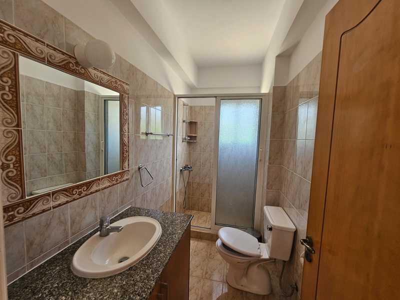 3-bedroom villa to rent: https://www.bazaraki.com/adv/5797194_3-bedroom-villa-to-rent (www.bazaraki.com)