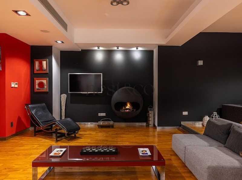 6-bedroom villa for sale: https://www.bazaraki.com/adv/5796839_6-bedroom-villa-for-sale (www.bazaraki.com)