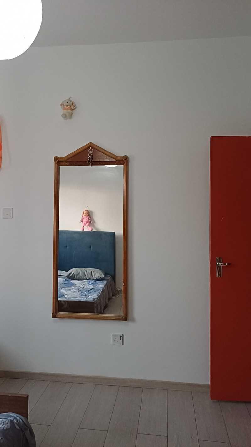 Room available for indian couple or girls: https://www.bazaraki.com/adv/5794057_room-available-for-indian-couple-or-girls (www.bazaraki.com)