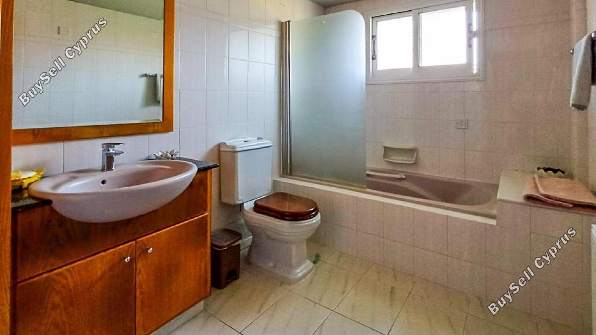 5 Bedroom Detached house for sale in Livadia Larnacas, Larnaca: https://www.buysellcyprus.com/property-for-sale/larnaca/livadia-larnacas/5-bed-detached-house-for-sale-livadia-larnacas-larnaca-1795539.html (www.buysellcyprus.com)