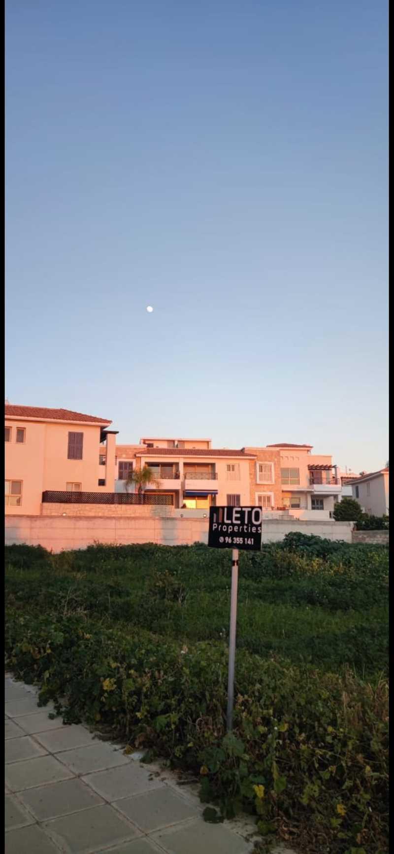 Residential land 586 m²: https://www.bazaraki.com/adv/5793380_residential-land-586-m2 (www.bazaraki.com)