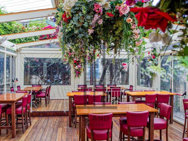 Fully equipped restaurant with optional 550m parking: https://www.bazaraki.com/adv/5789398_fully-equipped-restaurant-with-optional-550m-parking (www.bazaraki.com)