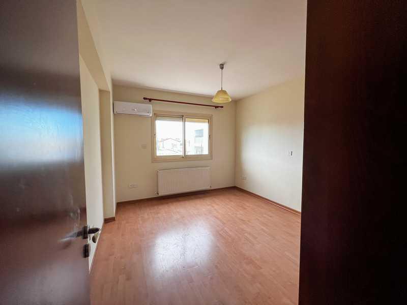2-bedroom apartment to rent: https://www.bazaraki.com/adv/5768255_2-bedroom-apartment-to-rent (www.bazaraki.com)