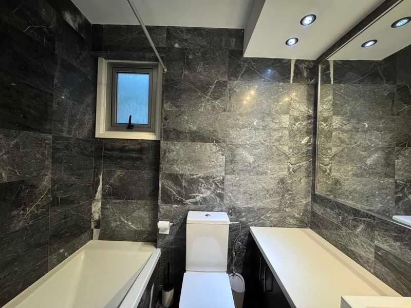 2-bedroom apartment to rent: https://www.bazaraki.com/adv/5797503_2-bedroom-apartment-to-rent (www.bazaraki.com)