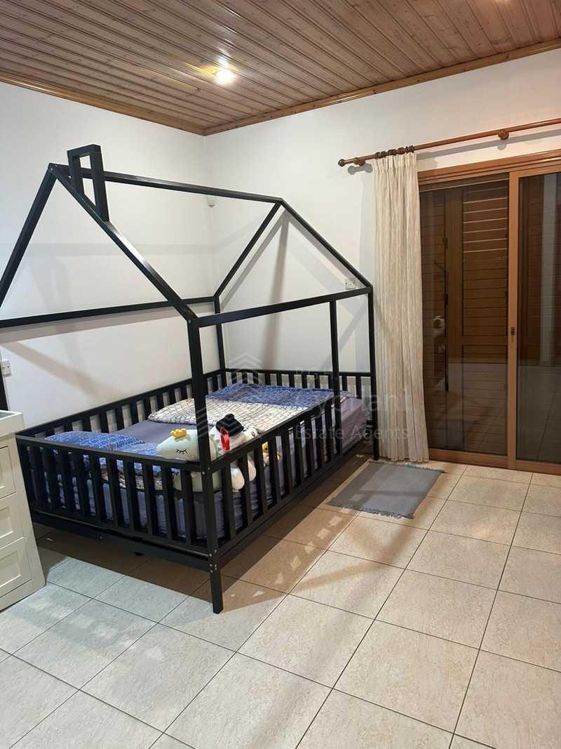 4-bedroom semi-detached for sale: https://www.bazaraki.com/adv/5789386_4-bedroom-semi-detached-for-sale (www.bazaraki.com)