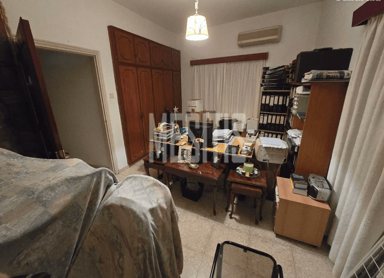 House/Villa For Sale, Lefkosia, Palouriotissa: https://incyprusproperty.com/property/mesitis/house-villa-for-sale-lefkosia-palouriotissa-7/ (incyprusproperty.com)