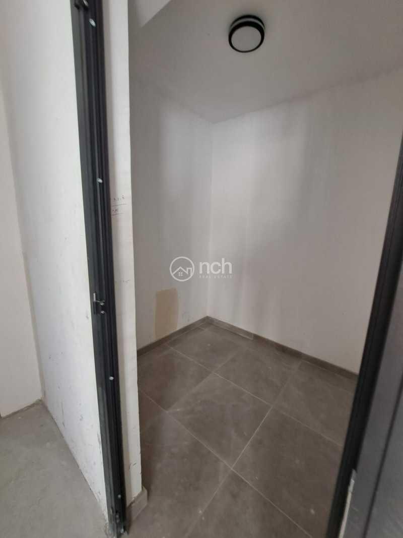 2-bedroom penthouse to rent: https://www.bazaraki.com/adv/5795381_2-bedroom-penthouse-to-rent (www.bazaraki.com)