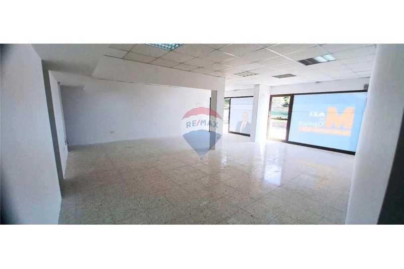 Commercial building in agios athanasios: https://www.bazaraki.com/adv/5797861_commercial-building-in-agios-athanasios (www.bazaraki.com)