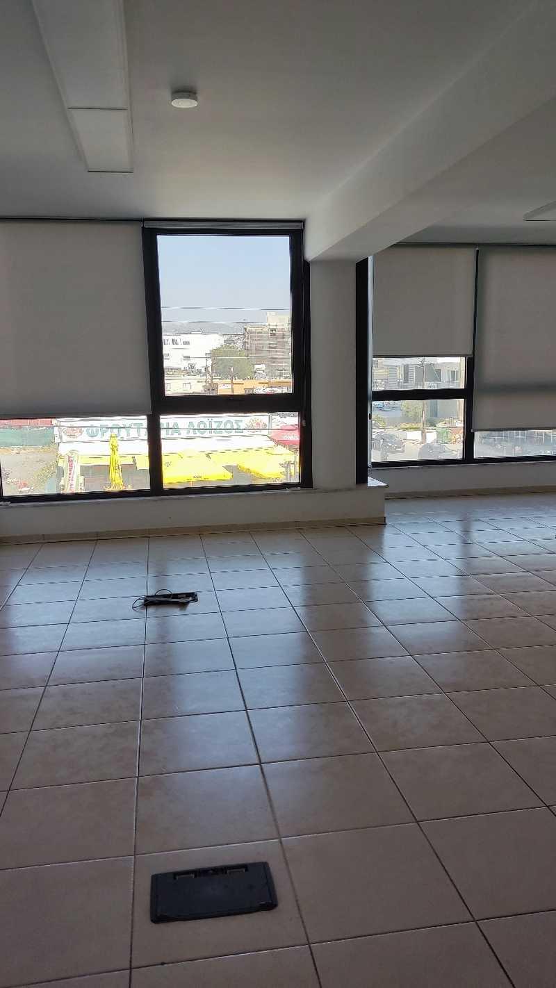 Office 330m² linopetra: https://www.bazaraki.com/adv/5798531_office-330m2-linopetra (www.bazaraki.com)
