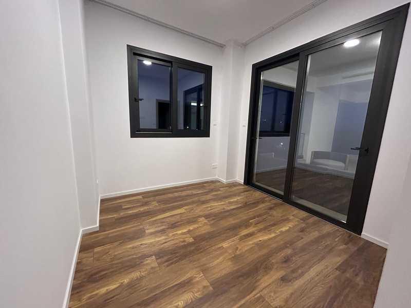 3-bedroom penthouse to rent: https://www.bazaraki.com/adv/5794218_3-bedroom-penthouse-to-rent (www.bazaraki.com)