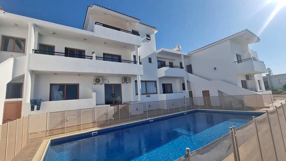 For rent 1bedroom groundfloor apartment in Kissonerga: https://www.facebook.com/marketplace/item/1403816914132948 (www.facebook.com)
