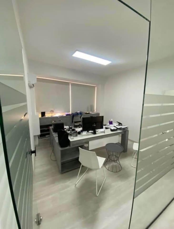 Office for rent: https://www.facebook.com/marketplace/item/1009721897927070 (www.facebook.com)
