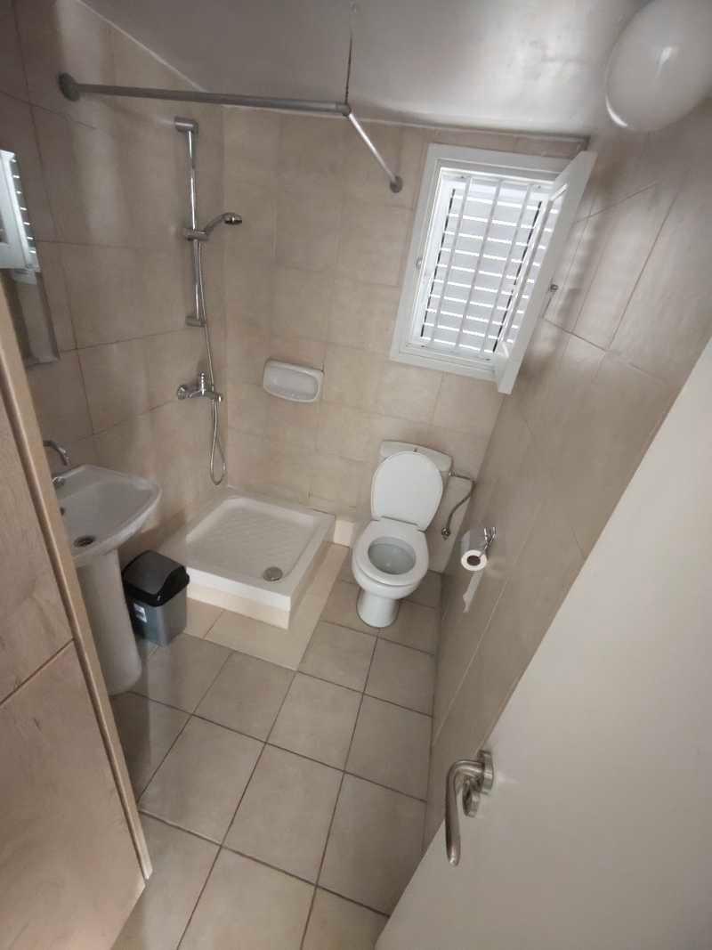 2-bedroom penthouse to rent: https://www.bazaraki.com/adv/5786262_2-bedroom-penthouse-to-rent (www.bazaraki.com)
