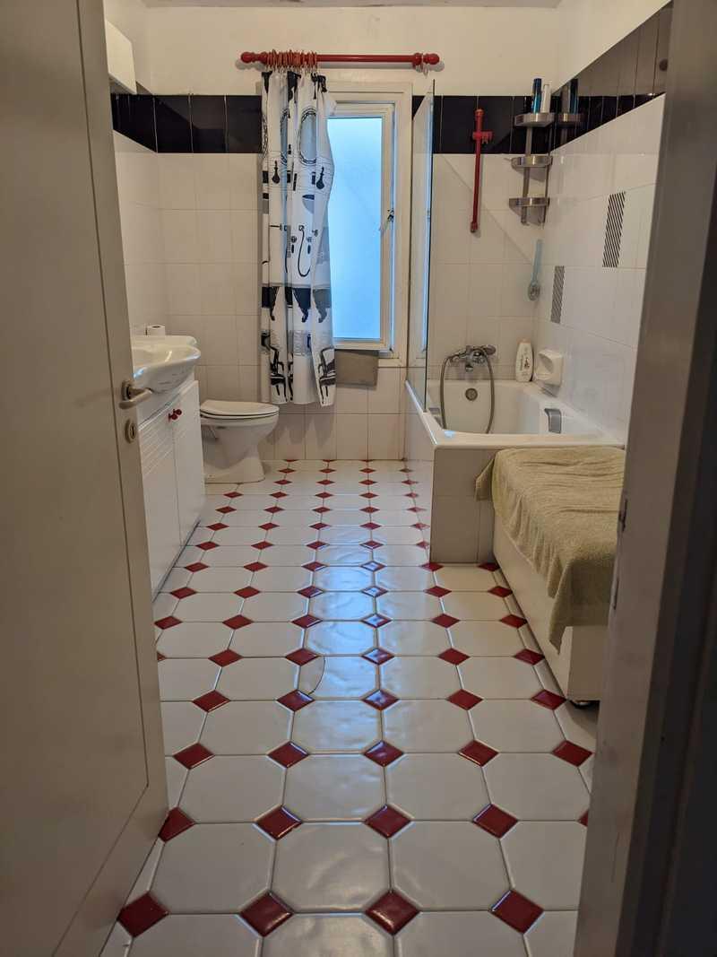 Room for one person only in strovolos area all bills included: https://www.bazaraki.com/adv/5786828_room-for-one-person-only-in-strovolos-area-all-bills-included (www.bazaraki.com)