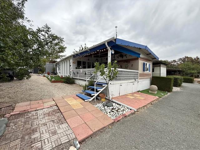 Caravan - 2 Bedroom Spacious Caravan: https://www.facebook.com/marketplace/item/562069536567573 (www.facebook.com)