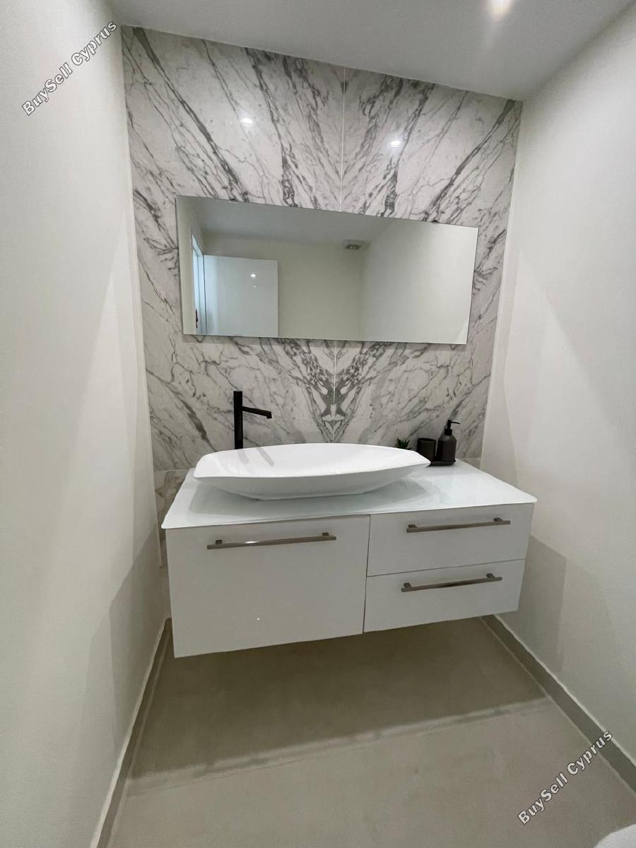 5 Bedroom Detached house to rent in Agios Tychonas, Limassol: https://www.buysellcyprus.com/property-for-rent/limassol/agios-tychonas/5-bed-detached-house-to-rent-agios-tychonas-limassol-1796772.html (www.buysellcyprus.com)