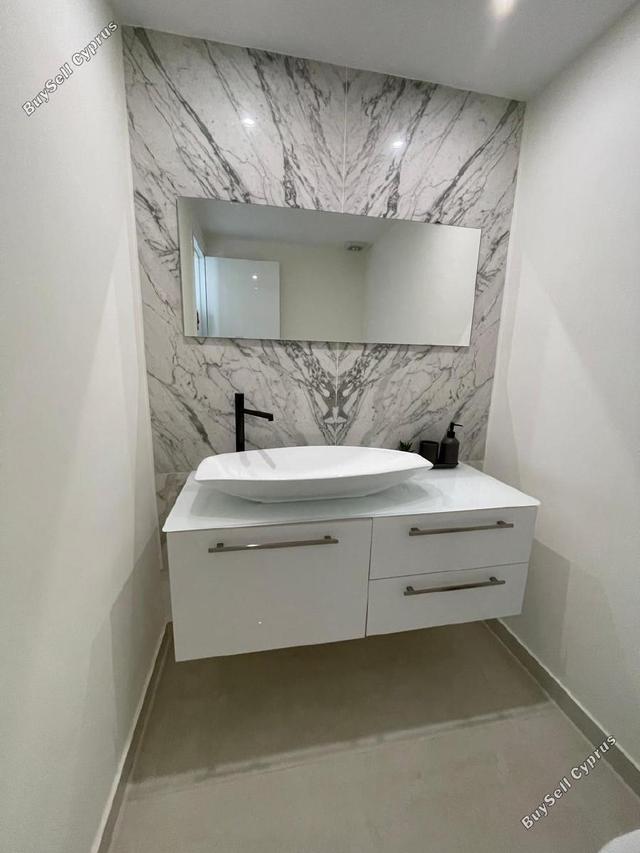 5 Bedroom Detached house to rent in Agios Tychonas, Limassol: https://www.buysellcyprus.com/property-for-rent/limassol/agios-tychonas/5-bed-detached-house-to-rent-agios-tychonas-limassol-1796772.html (www.buysellcyprus.com)