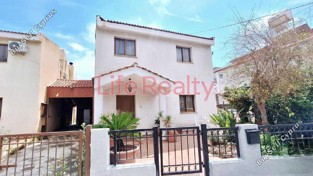 3 Bedroom Detached house for sale in Agios Spyridonas, Limassol: https://www.buysellcyprus.com/property-for-sale/limassol/agios-spyridonas/3-bed-detached-house-for-sale-agios-spyridonas-limassol-1794232.html (www.buysellcyprus.com)