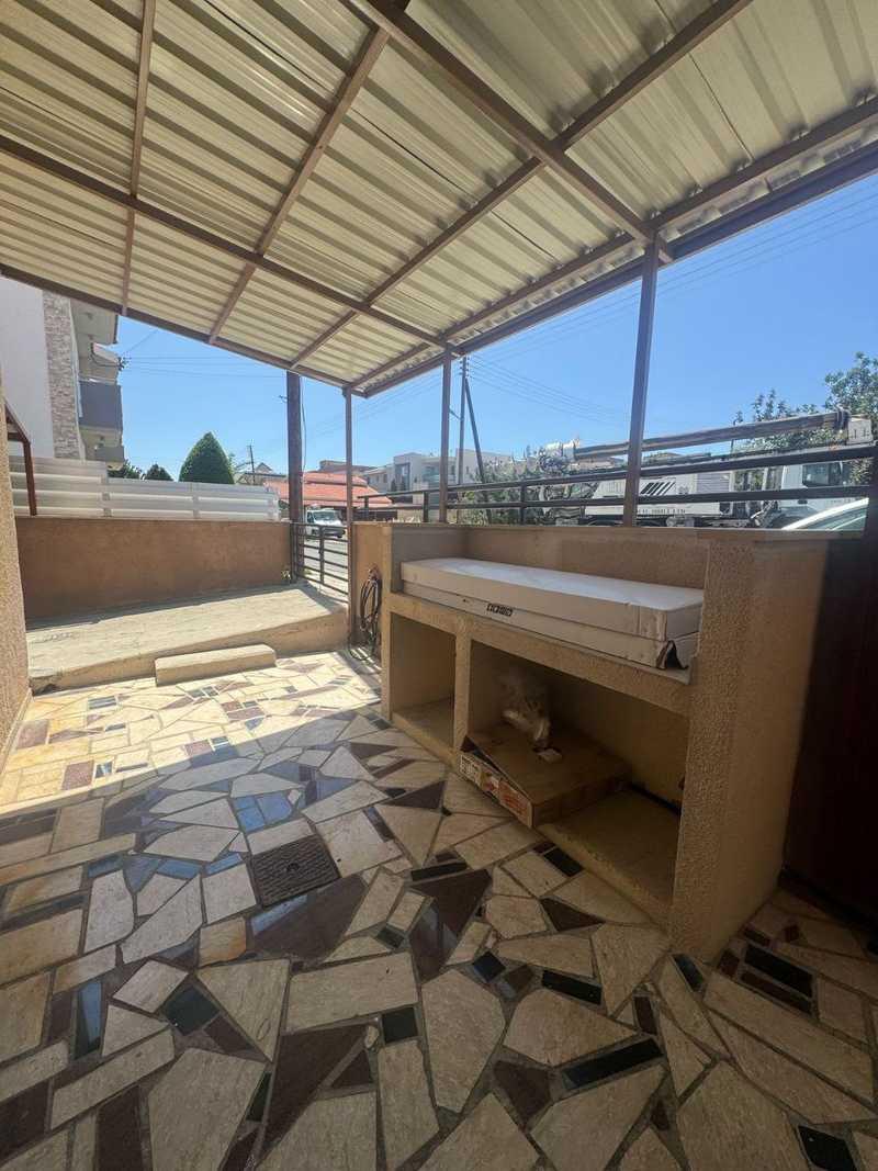 2-bedroom semi-detached to rent: https://www.bazaraki.com/adv/5787362_2-bedroom-semi-detached-to-rent (www.bazaraki.com)