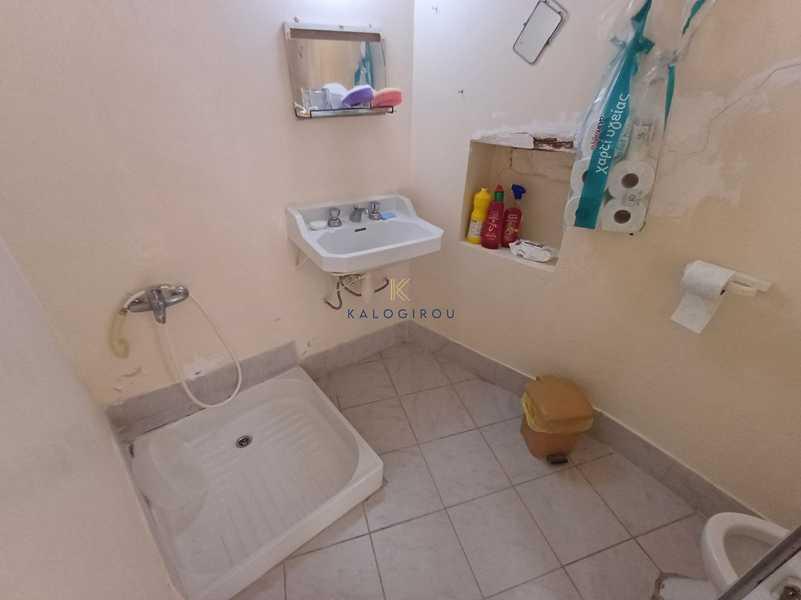 4-bedroom semi-detached for sale: https://www.bazaraki.com/adv/5787352_4-bedroom-semi-detached-for-sale (www.bazaraki.com)