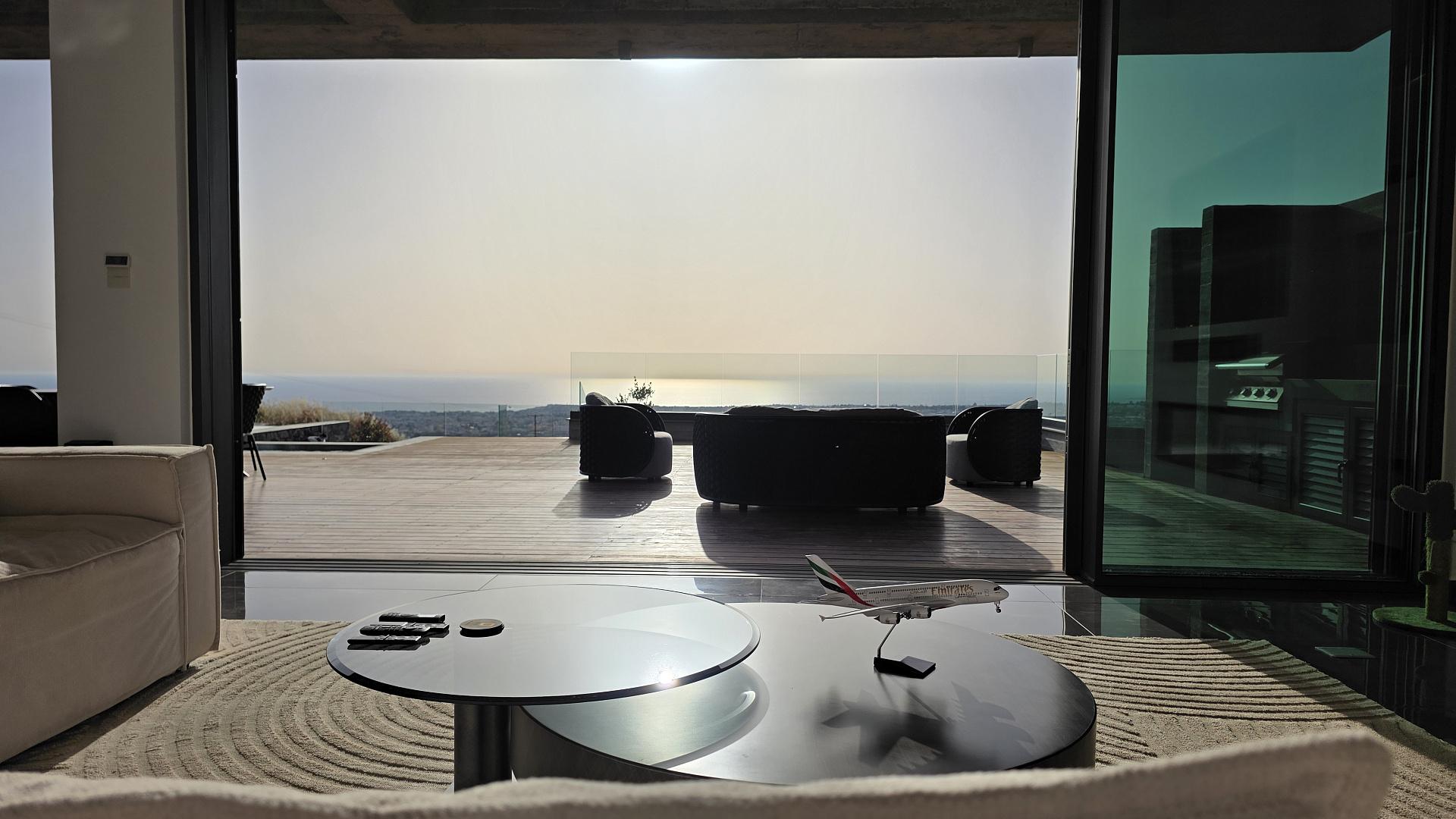5-bedroom villa in Paphos № 152717: https://dom.com.cy/en/catalog/sale/152717/ (dom.com.cy)