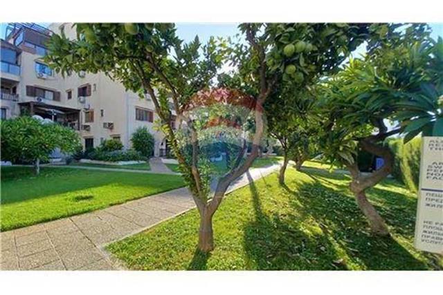 2-bedroom apartment to rent: https://www.bazaraki.com/adv/5787670_2-bedroom-apartment-to-rent (www.bazaraki.com)