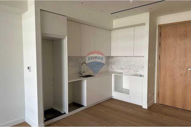 3-bedroom apartment for sale: https://www.bazaraki.com/adv/5798083_3-bedroom-apartment-for-sale (www.bazaraki.com)