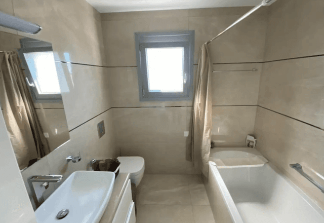 3-bedroom detached house to rent: https://www.bazaraki.com/adv/5787945_3-bedroom-detached-house-to-rent (www.bazaraki.com)