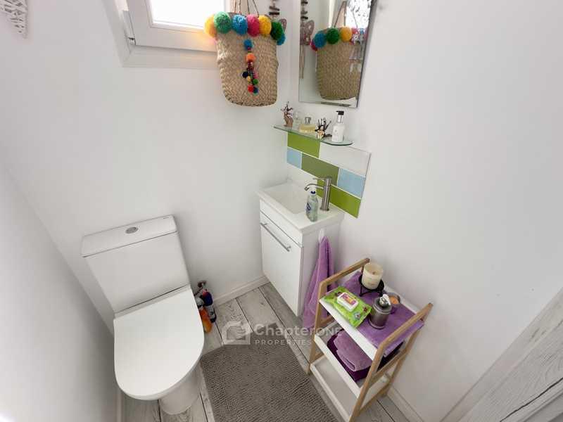2-bedroom apartment for sale: https://www.bazaraki.com/adv/5790395_2-bedroom-apartment-for-sale (www.bazaraki.com)