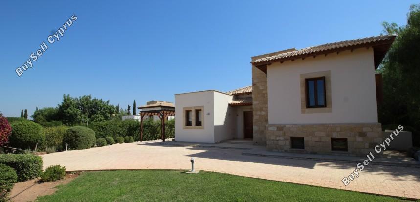 3 Bedroom Detached house for sale in Aphrodite Hills, Paphos: https://www.buysellcyprus.com/property-for-sale/paphos/aphrodite-hills/3-bed-detached-house-for-sale-aphrodite-hills-paphos-1798355.html (www.buysellcyprus.com)