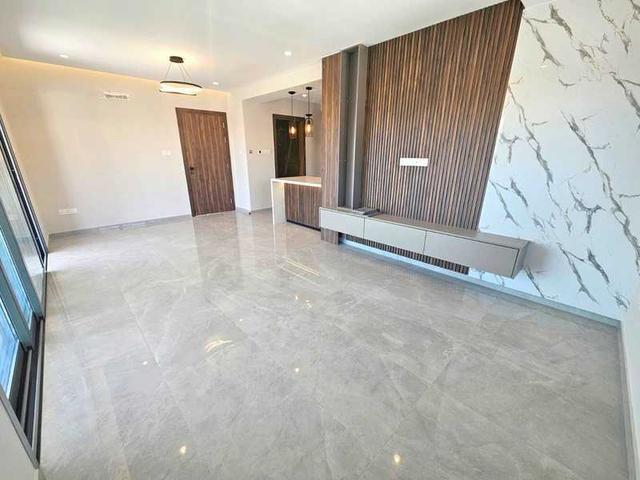 3-bedroom penthouse for sale: https://www.bazaraki.com/adv/5796450_3-bedroom-penthouse-for-sale (www.bazaraki.com)