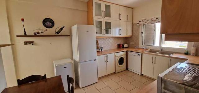3-bedroom maisonette to rent: https://www.bazaraki.com/adv/5787942_3-bedroom-maisonette-to-rent (www.bazaraki.com)