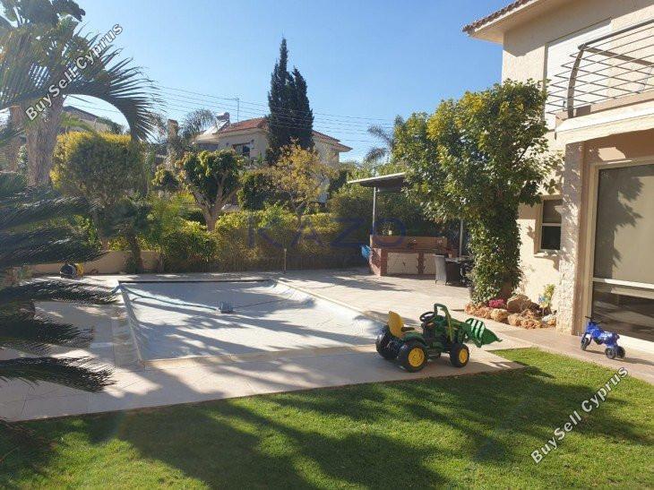 4 Bedroom Detached house for sale in Agios Athanasios, Limassol: https://www.buysellcyprus.com/property-for-sale/limassol/agios-athanasios/4-bed-detached-house-for-sale-agios-athanasios-limassol-1796616.html (www.buysellcyprus.com)